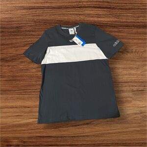 Adidas tshirt for men